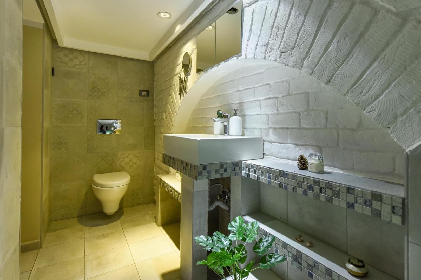 Central Comfort - Duplex-Style Studios On Regina Elisabeta Bucharest Bilik gambar