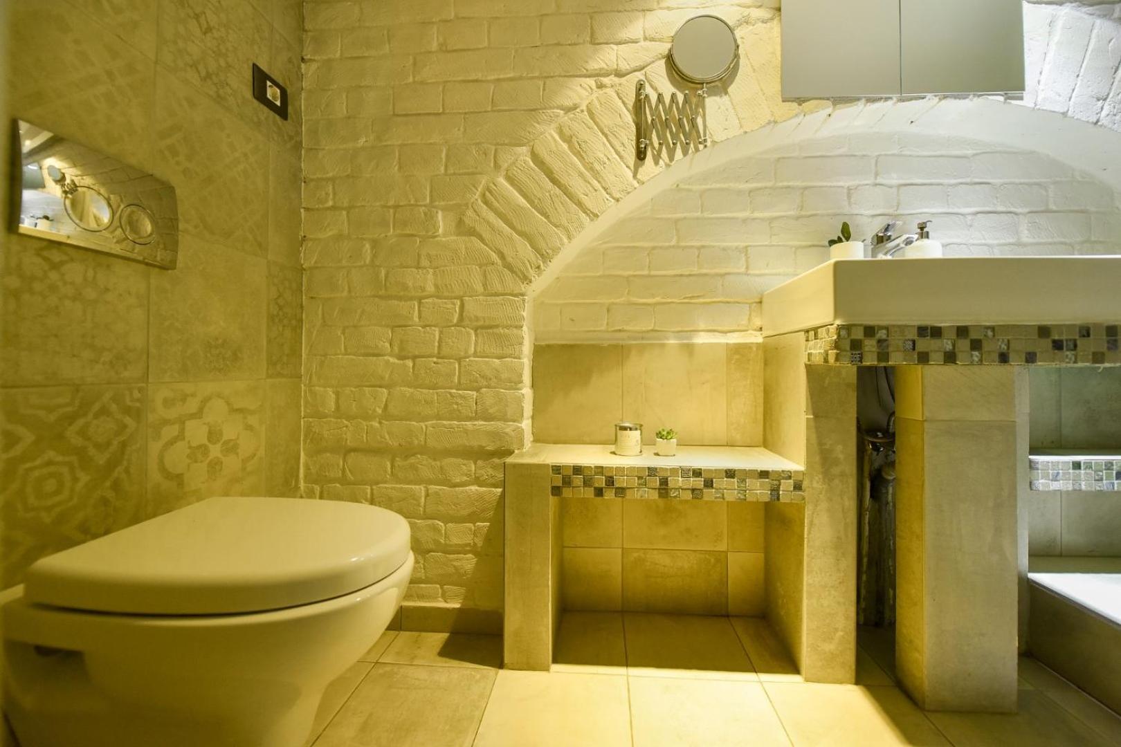 Central Comfort - Duplex-Style Studios On Regina Elisabeta Bucharest Bilik gambar