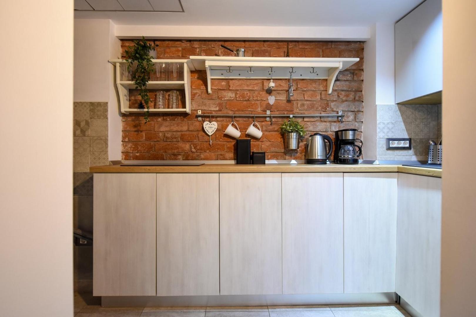Central Comfort - Duplex-Style Studios On Regina Elisabeta Bucharest Bilik gambar