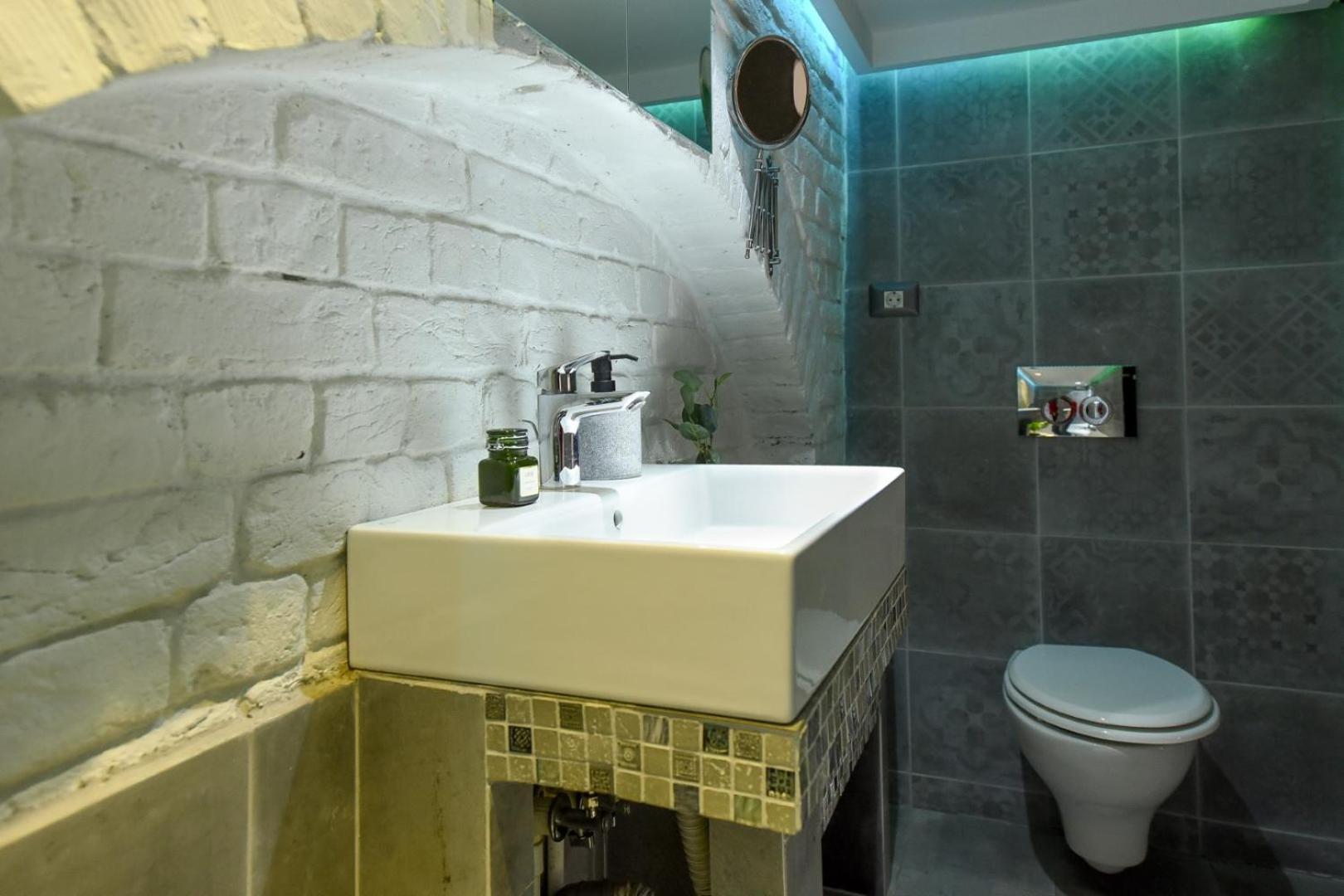 Central Comfort - Duplex-Style Studios On Regina Elisabeta Bucharest Bilik gambar