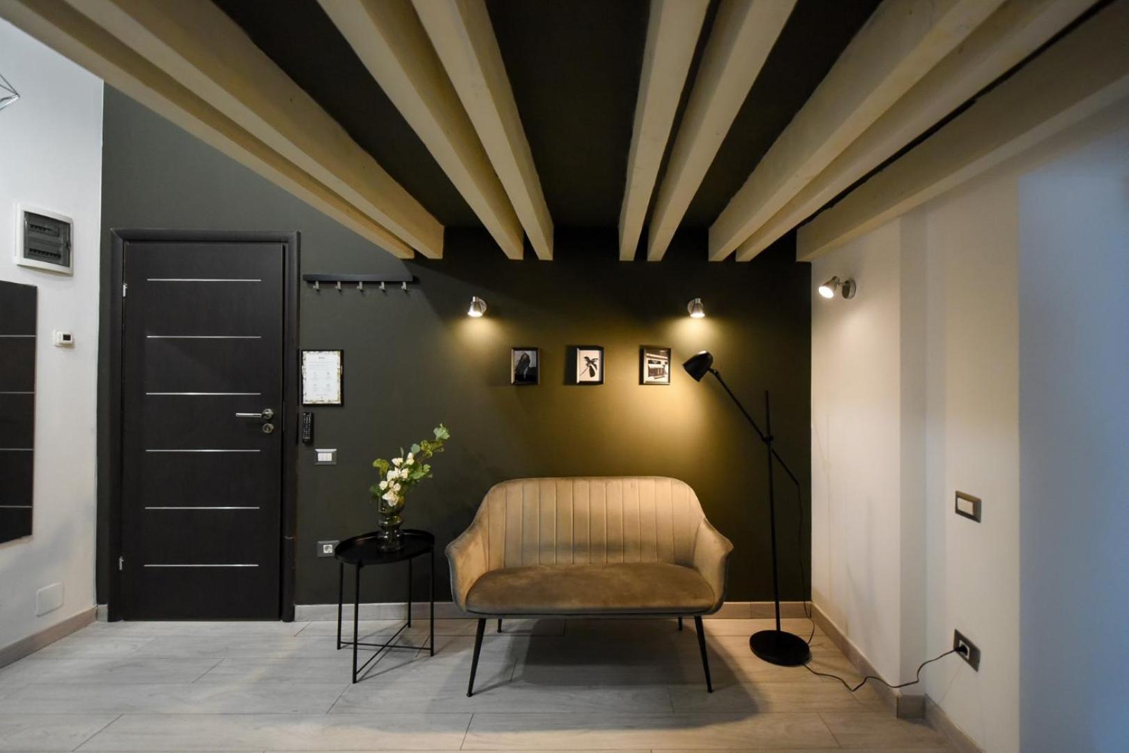 Central Comfort - Duplex-Style Studios On Regina Elisabeta Bucharest Luaran gambar